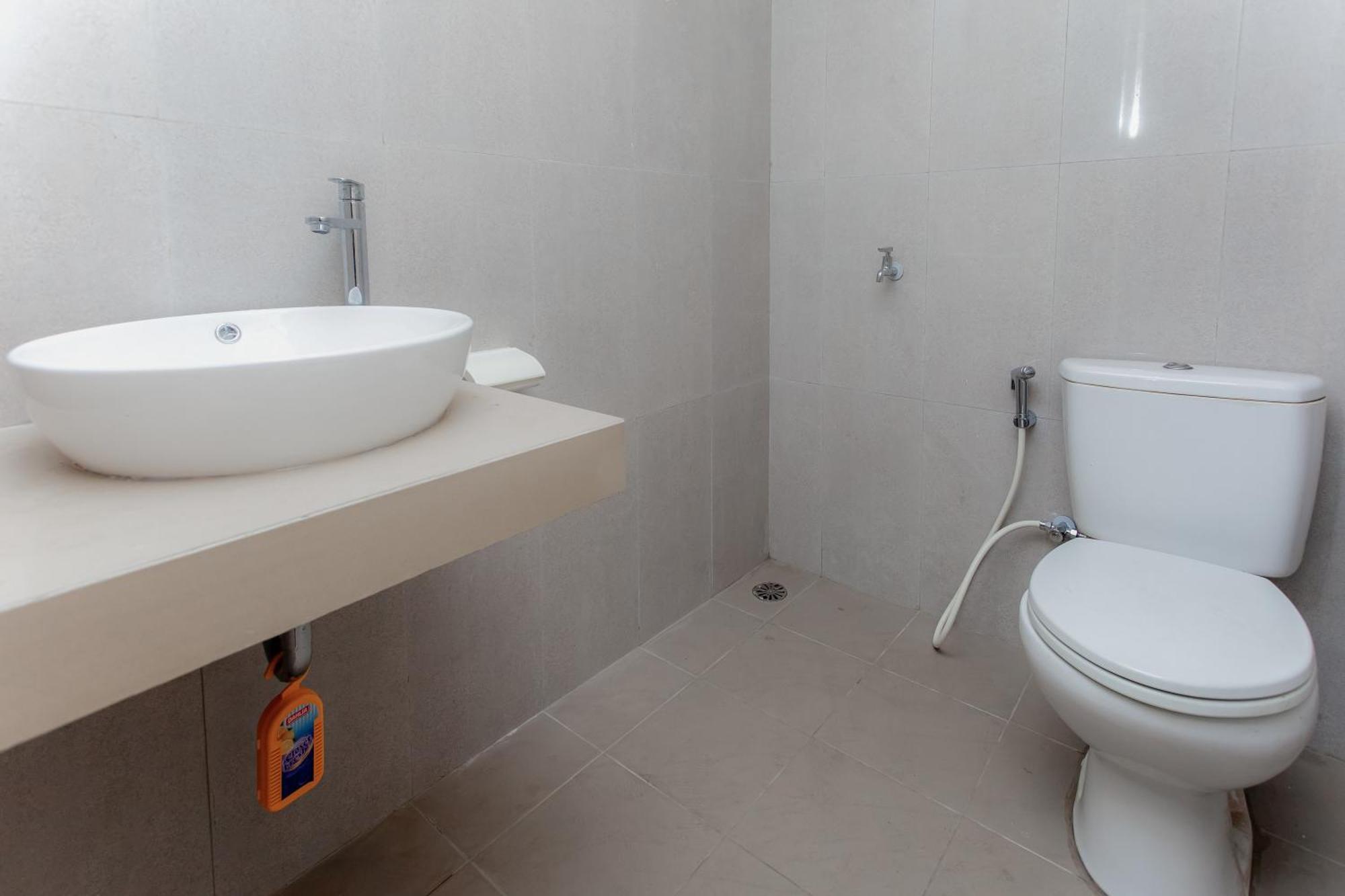 Urbanview Hotel Priority Samarinda By Reddoorz Bagian luar foto