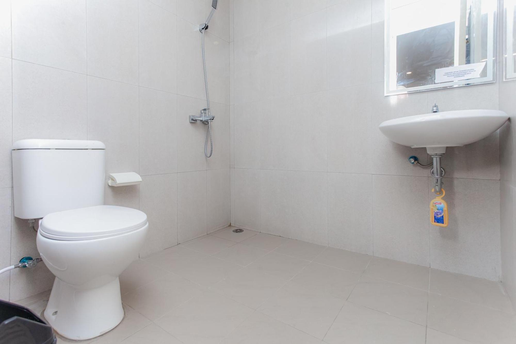Urbanview Hotel Priority Samarinda By Reddoorz Bagian luar foto